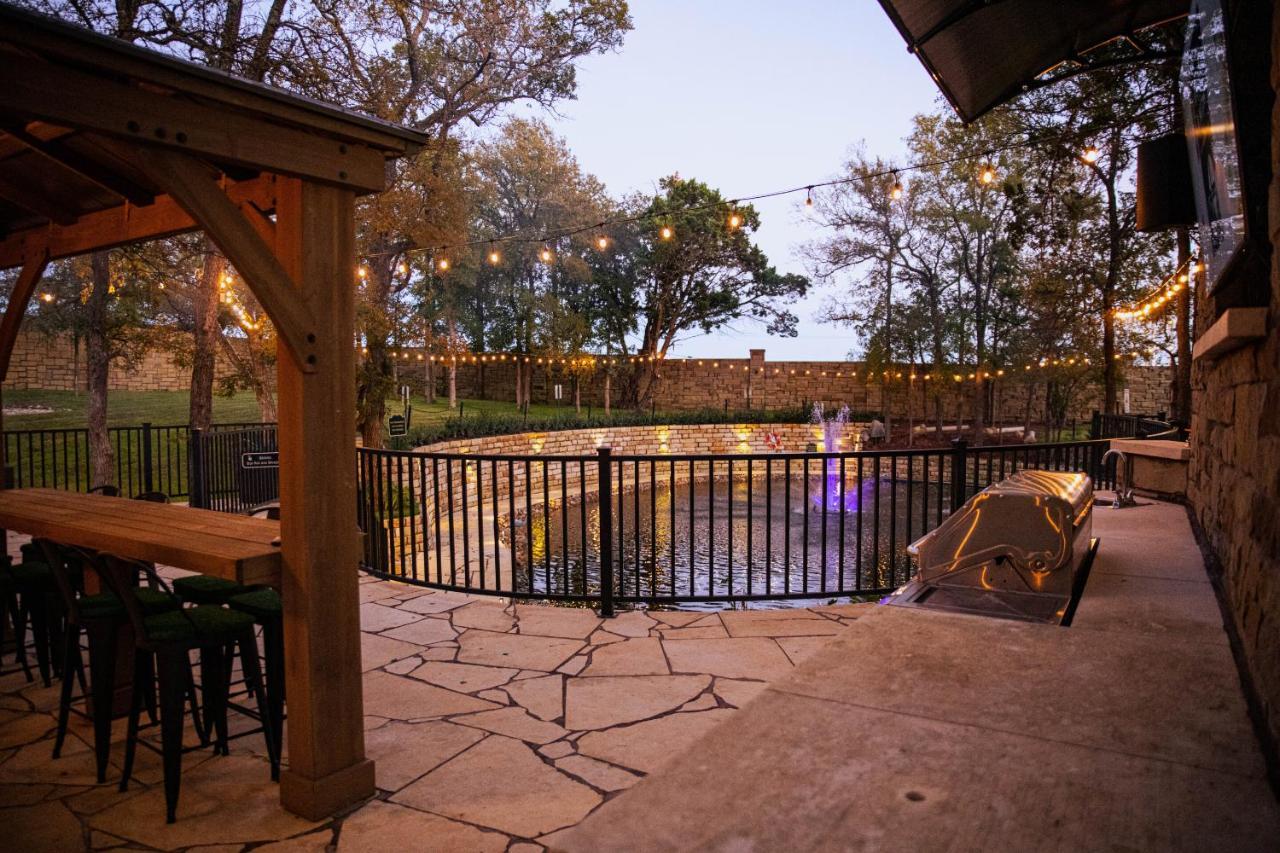 7744 Ranch Glamping Resort Austin Kültér fotó